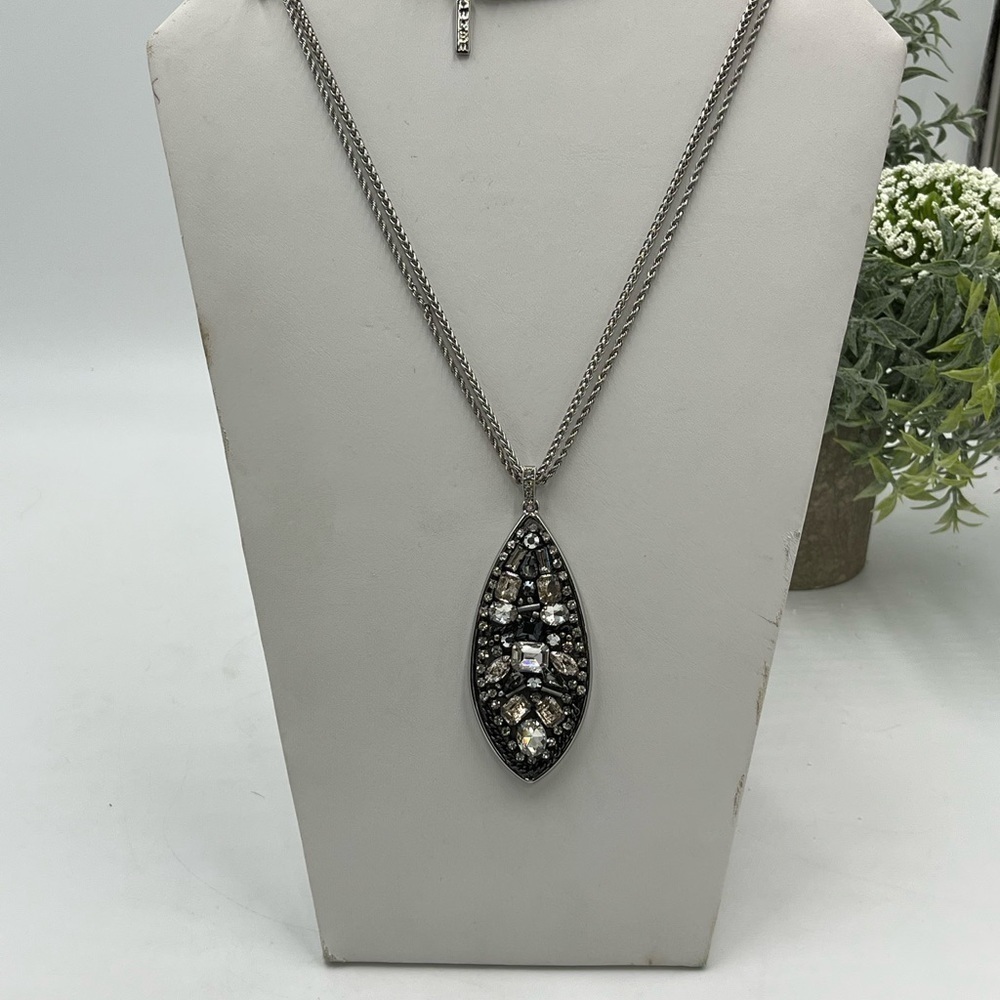 WHBM Silver Metal Black Enamel Chunky Crystal Teardrop Pendant Necklace! EUC‎